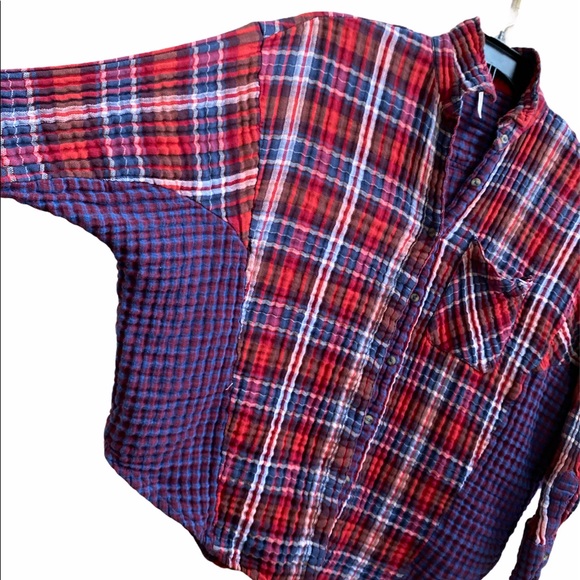 Free People One of the Guys Oversized Buttondown - Picture 5 of 12